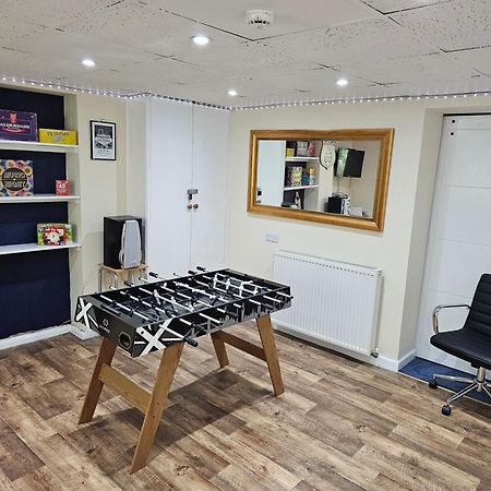 Ground Floor Apartment Up To 6 Guests With Games Chill Out Room Scarborough Zewnętrze zdjęcie