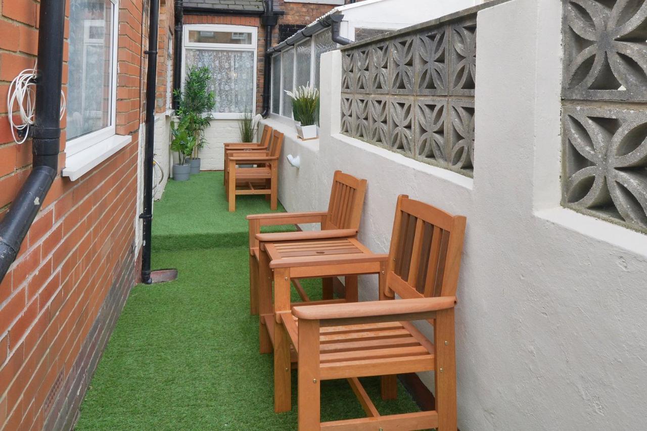 Ground Floor Apartment Up To 6 Guests With Games Chill Out Room Scarborough Zewnętrze zdjęcie